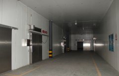 600平米低溫冷凍庫(kù)庫(kù)板價(jià)格，冷凍庫(kù)造價(jià)是多少